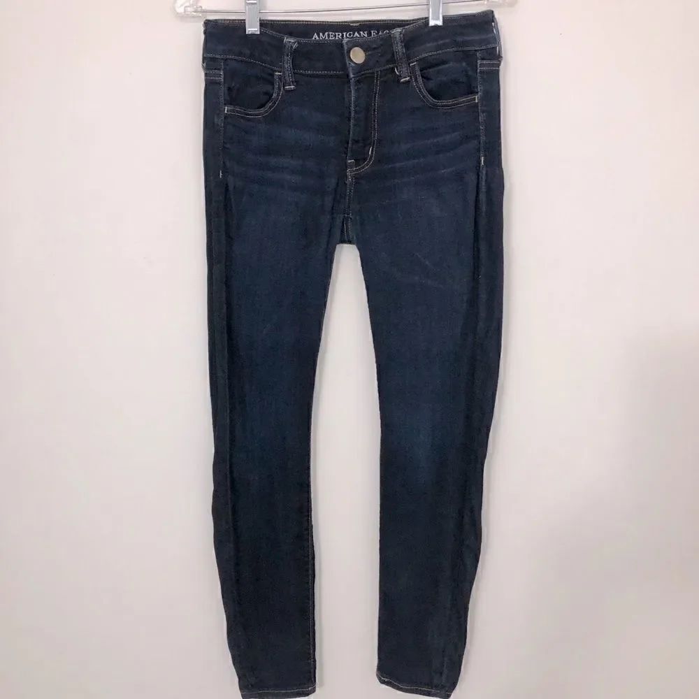 American Eagle Jean Jeggings Size 4 Short!